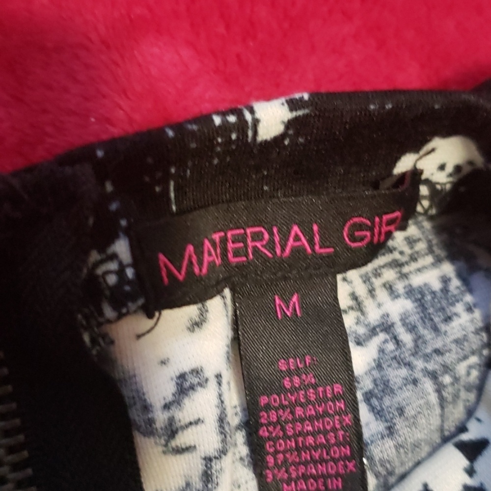 Material Girl - Picture 4 of 10